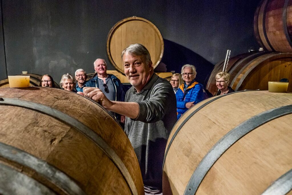 Reiseleder Ole tar deg med på vinreise til Piemonte