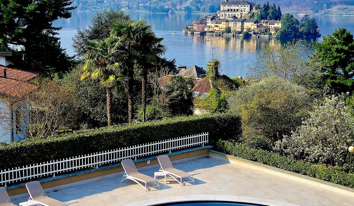 Utsikt fra vårt hotell i Orta i Piemonte