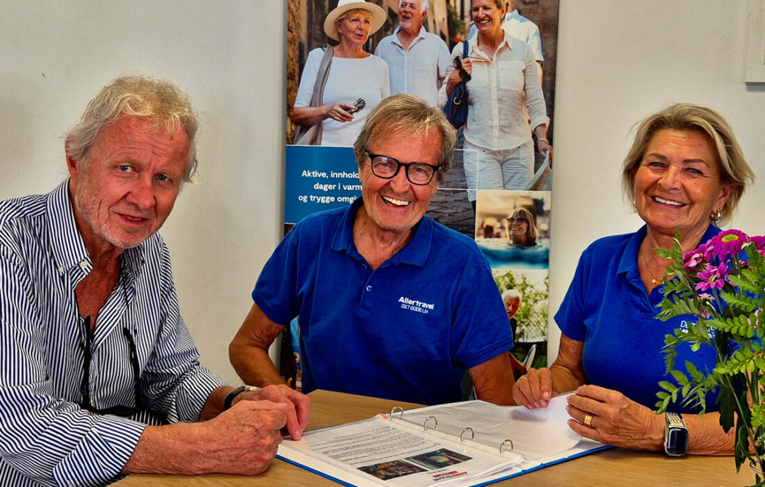 Olaf Ødegaard setter stor pris på vertene Anita og Helge for at de deler viktig informasjon med ham.