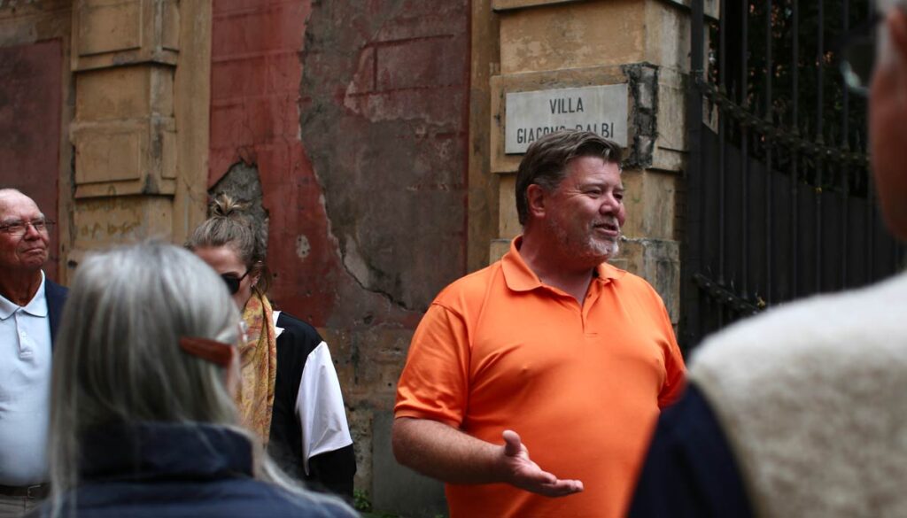 Aller travels reiseleder på vandretur, Morten Bille