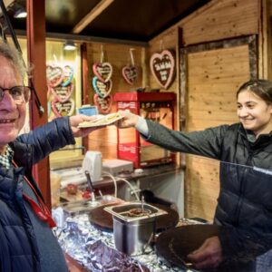 Hvert julemarked har sin identitet, forteller Nils Krister, vår reiseleder